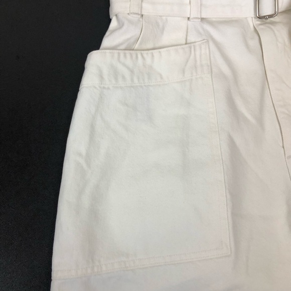 Agolde Celia Paperbag Waist Denim Shorts in Paste White size 25 with Belt - Picture 4 of 12
